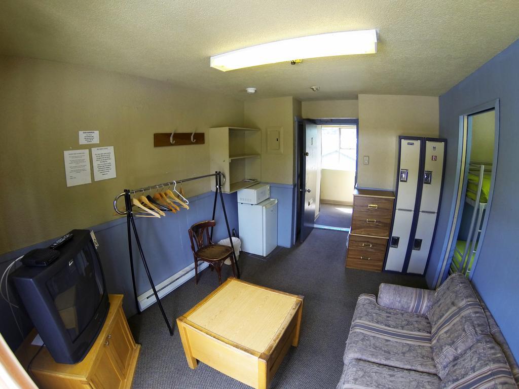 Southside Lodge Whistler Ruang foto